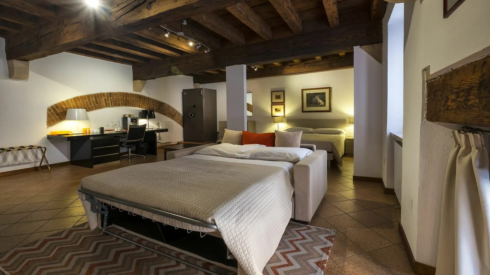 Diaz 18 Bed & Breakfast Verona Italy